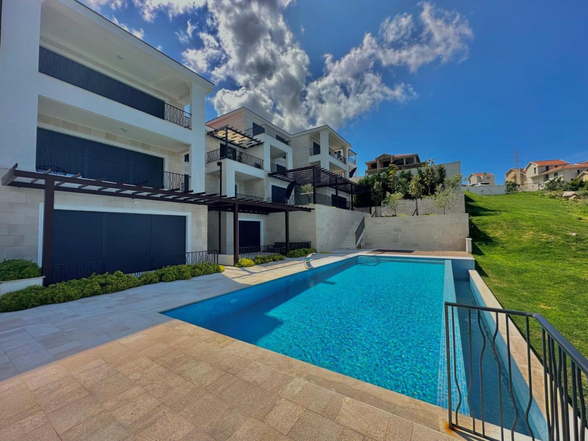 Feel The Spirit Apartment Budva Exteriör bild