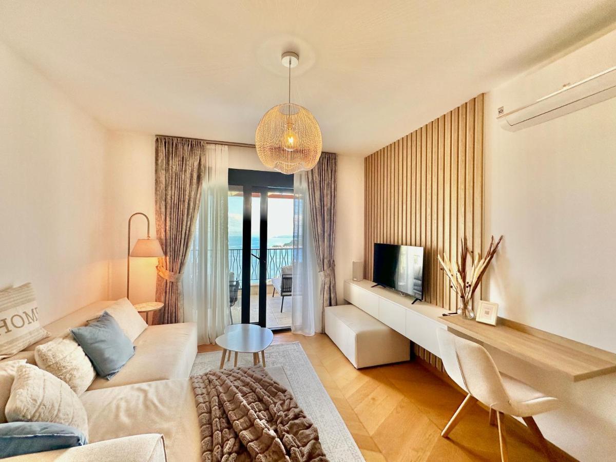 Feel The Spirit Apartment Budva Exteriör bild