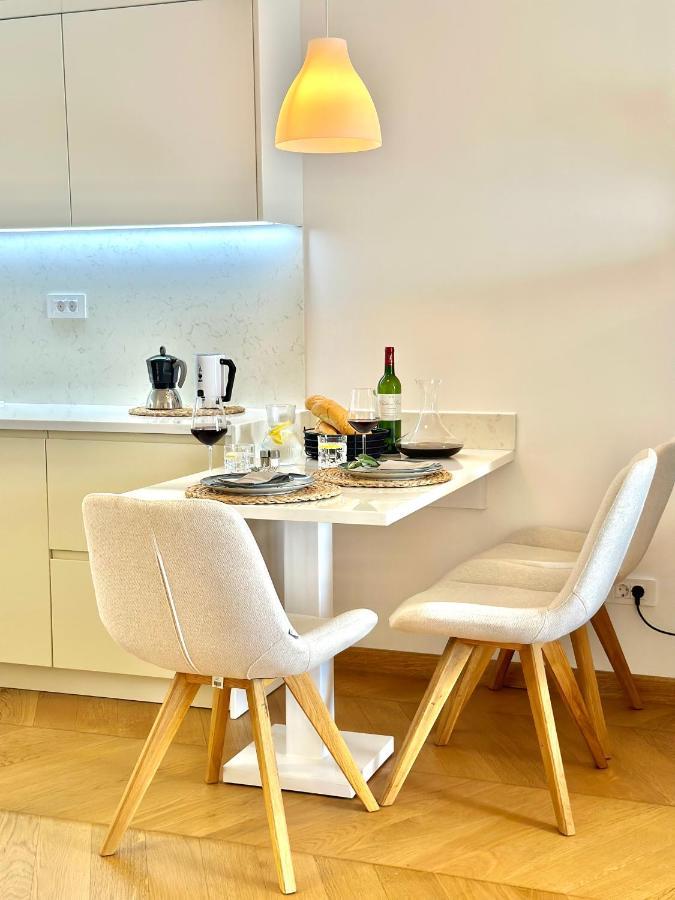 Feel The Spirit Apartment Budva Exteriör bild